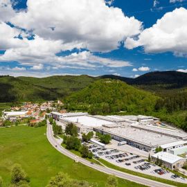 Alveus proizvodnja, Kovinoplastika Lož, Slovenija